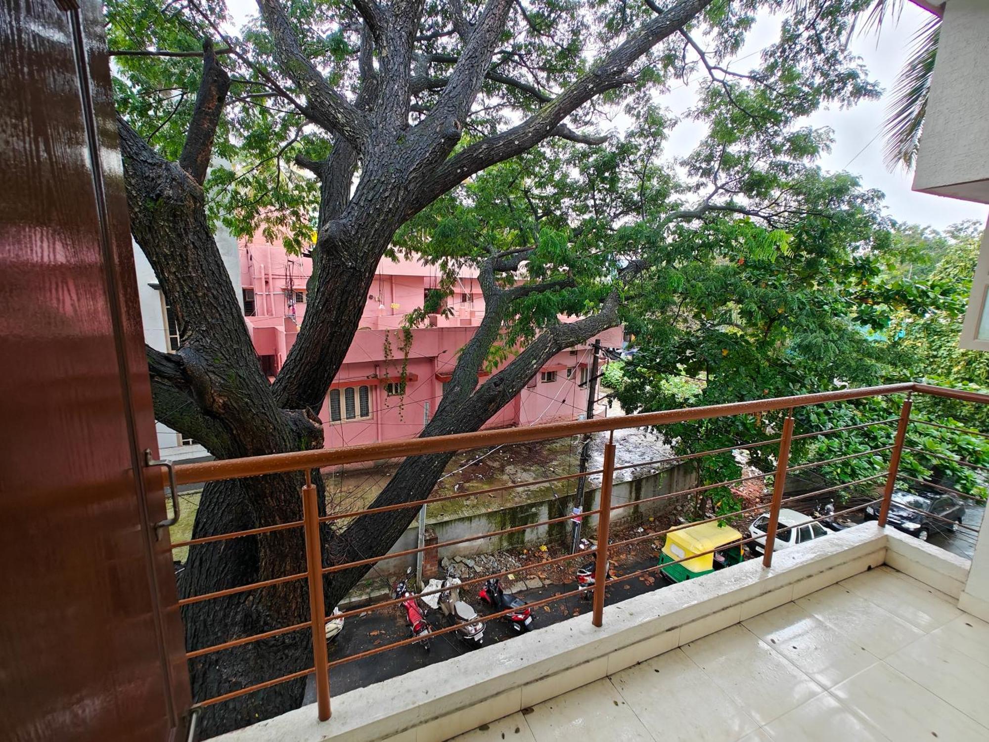 העיר בנגלור Sampada Homestay מראה חיצוני תמונה